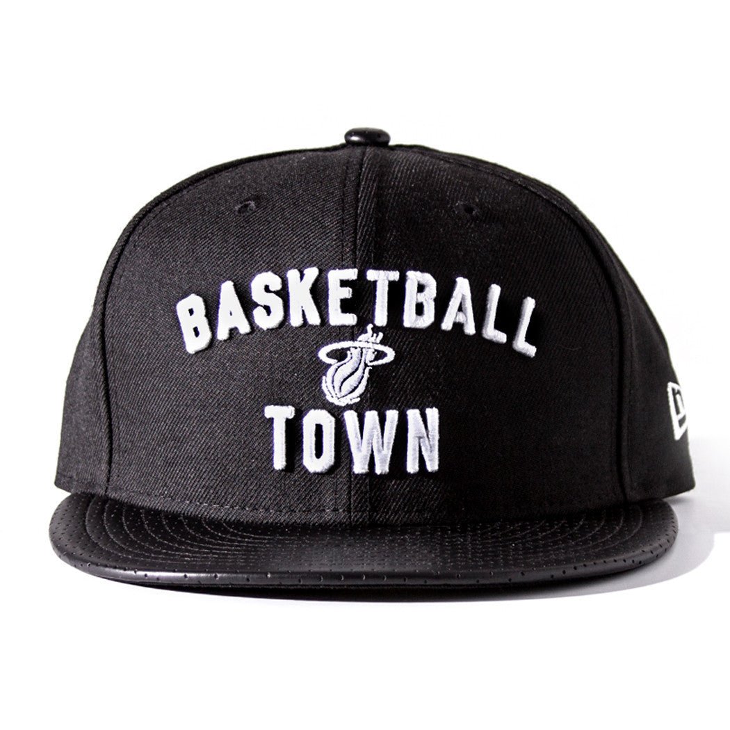 Basketball Town Court Culture 59FIFTY Fitted Cap