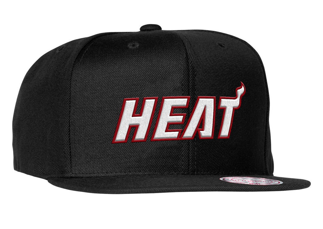 mitchell and ness miami heat word snap back