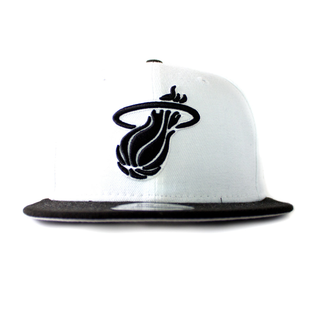 New ERA Miami HEAT White Tie Snap back