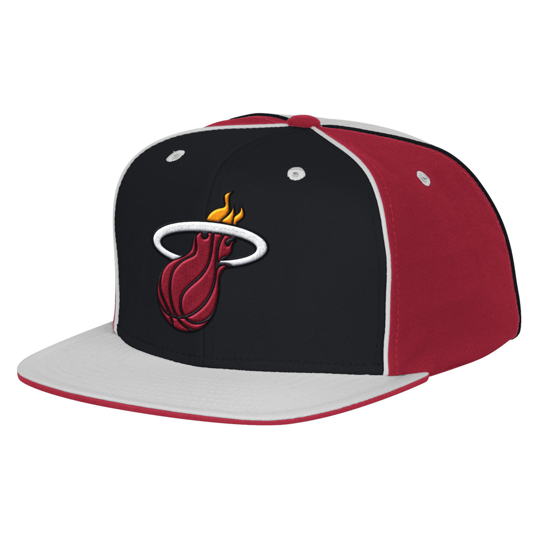 miami heat adidas PINWHEEL FLAT BRIM SNAPback